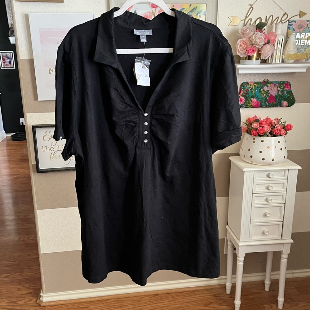 Essentials black top blouse size 3X